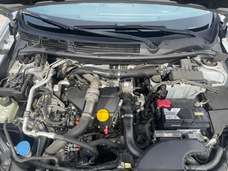 Nissan Qashqai 1.5 DCI , FACELIFT, снимка 15 - Автомобили и джипове - 50388173