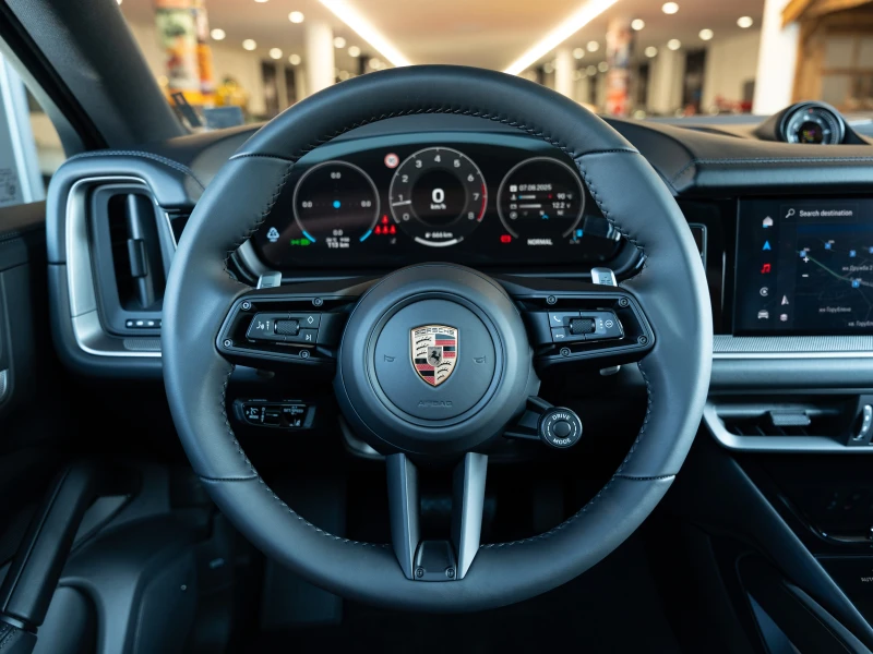 Porsche Cayenne Coupe, снимка 10 - Автомобили и джипове - 52076653