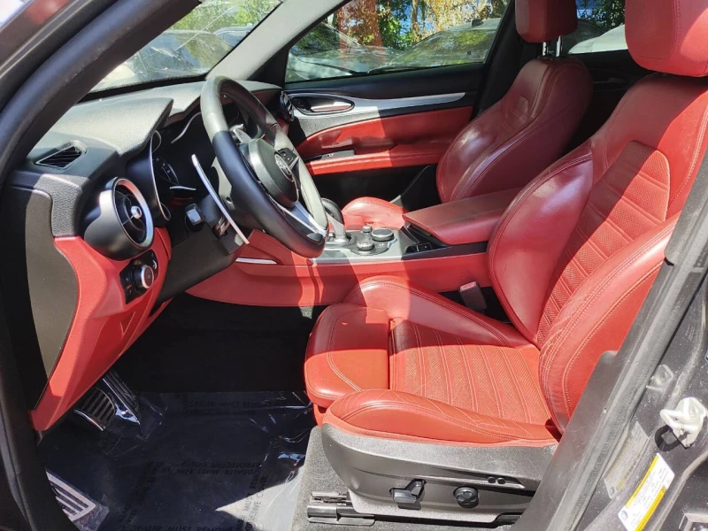 Alfa Romeo Stelvio Ti Sport, снимка 10 - Автомобили и джипове - 52425514