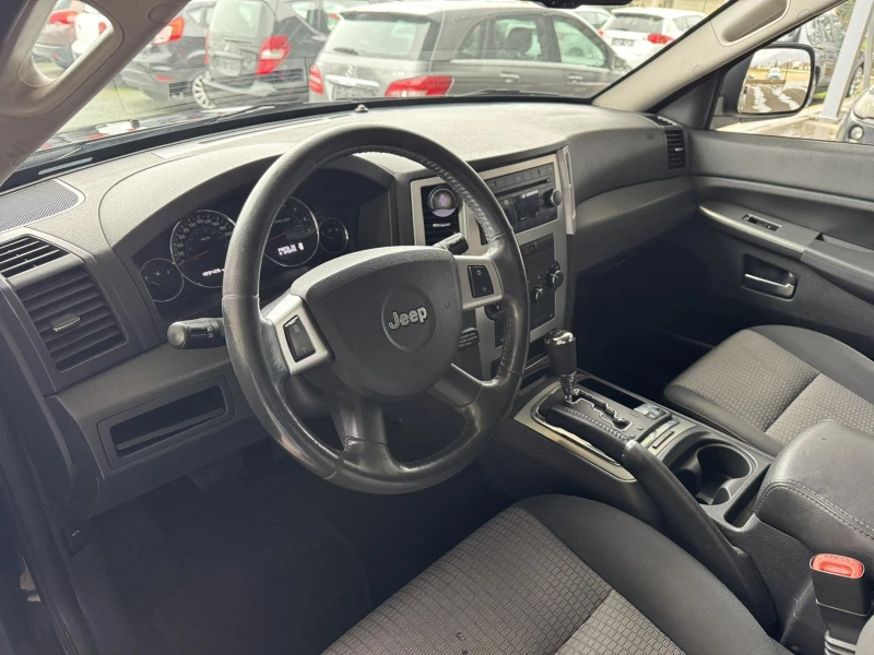 Jeep Grand cherokee 3.0 V6* CRD* 218ps* 4x4* ПАРКТРОНИК, снимка 9 - Автомобили и джипове - 53535888
