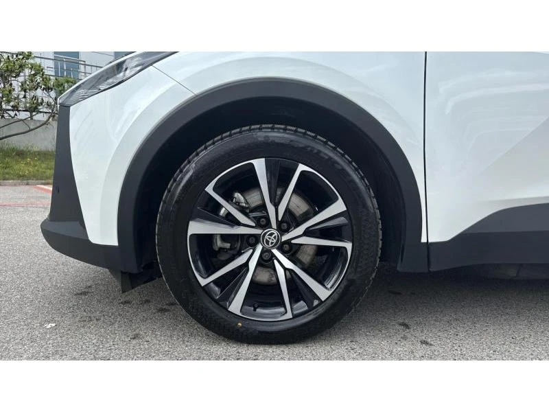 Toyota C-HR 2.0 PLUG-IN SELECTION, снимка 16 - Автомобили и джипове - 54363171