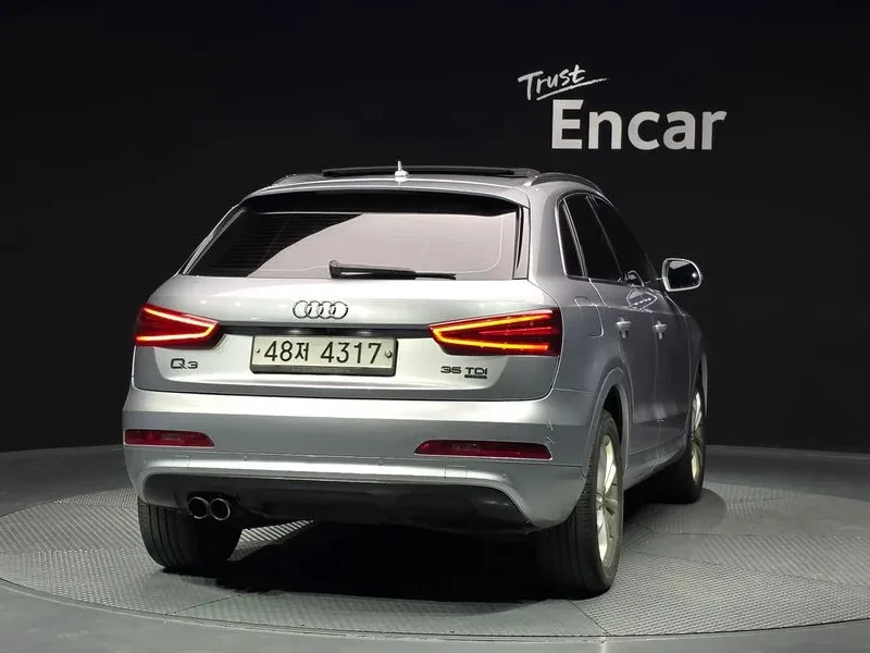 Audi Q3 35 Tdi Quattro Dynamic 8U, снимка 4 - Автомобили и джипове - 55929157