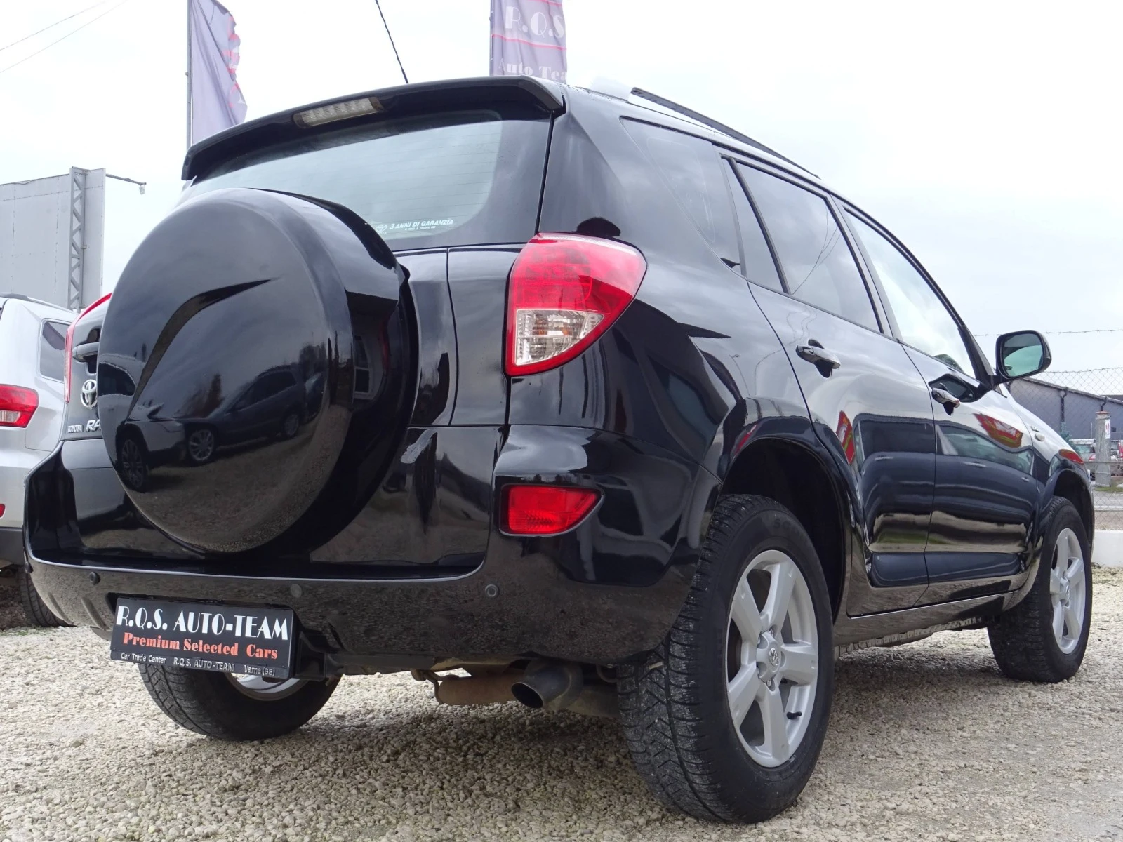 Toyota Rav4 2.2 D-4D 136kc DPF 4WD 5вр. Sol - изображение 5