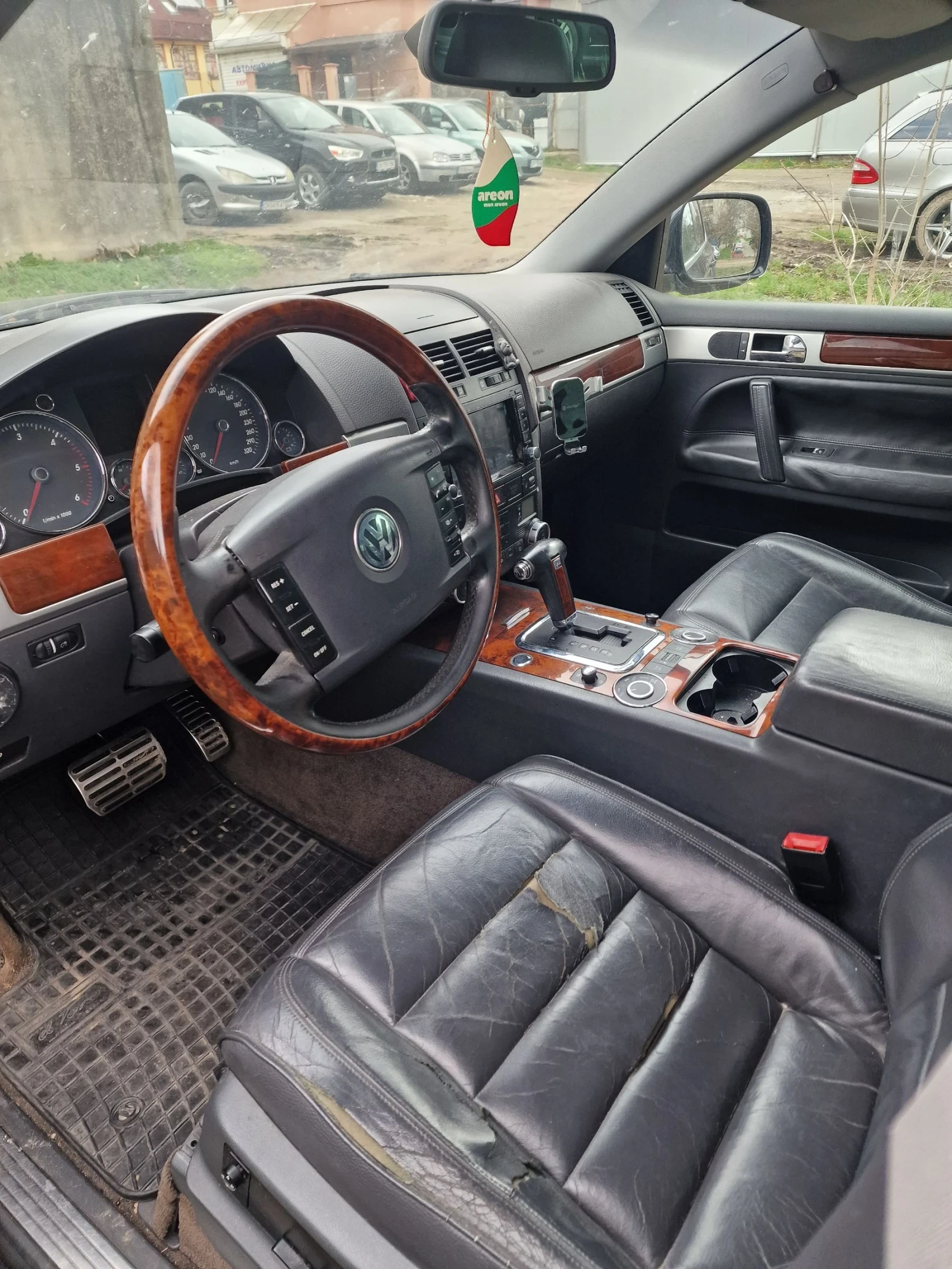 VW Touareg Хофеле, снимка 6 - Автомобили и джипове - 53853233