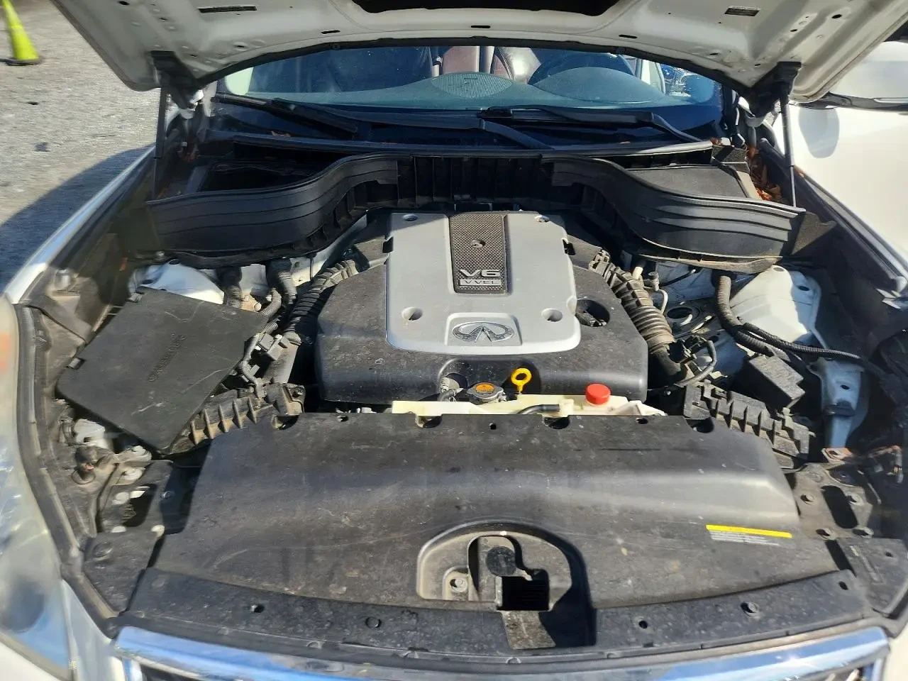 Infiniti QX50, снимка 11 - Автомобили и джипове - 53921872