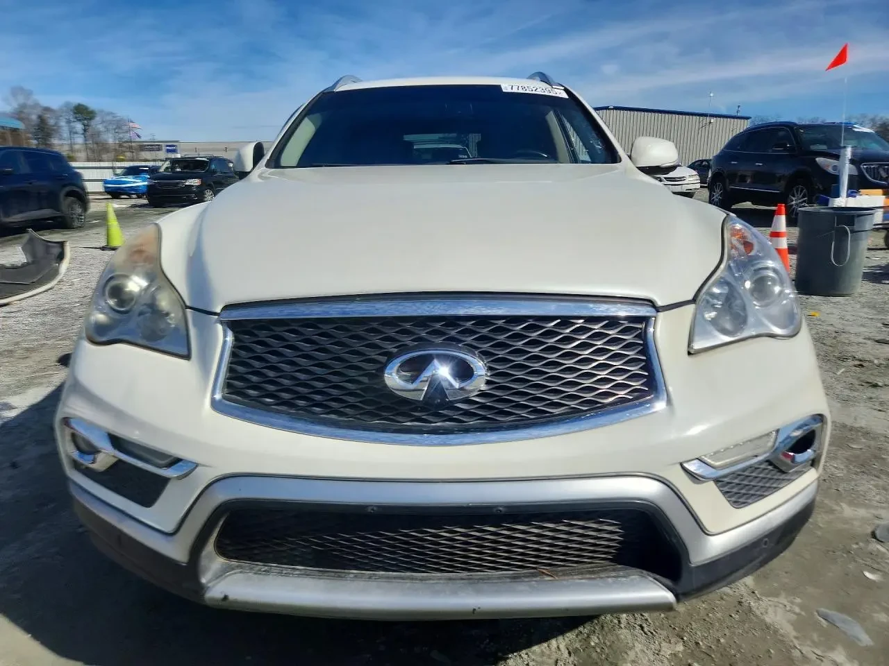 Infiniti QX50, снимка 3 - Автомобили и джипове - 53921872