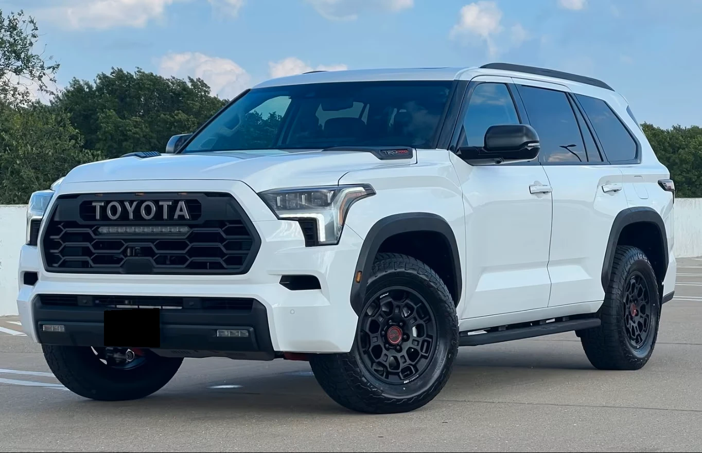 Toyota Sequoia TRD-PRO* HYBRID* 6+ 1* DISTR* KEYLESS* MEMORY* 360