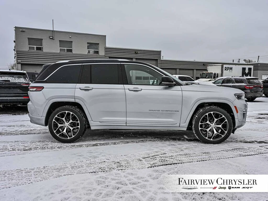 Jeep Grand cherokee Summit Reserve 5.7 , снимка 4 - Автомобили и джипове - 54642249