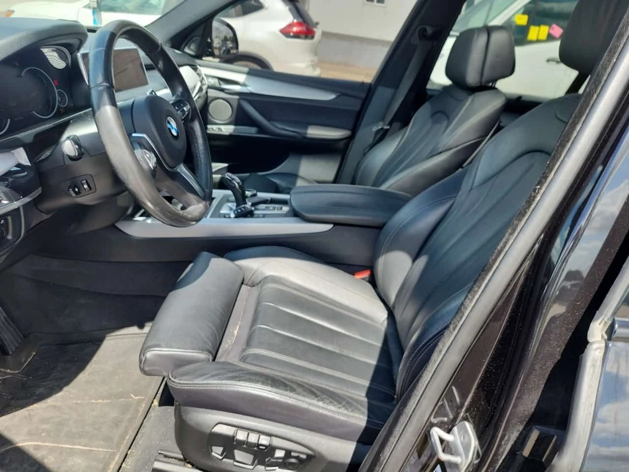 BMW X5 М ПАКЕТ/XDRIVE35I/CARFAX/ПОДГРЕВ/ПАМЕТ/ПАНОРАМА, снимка 5 - Автомобили и джипове - 55213724