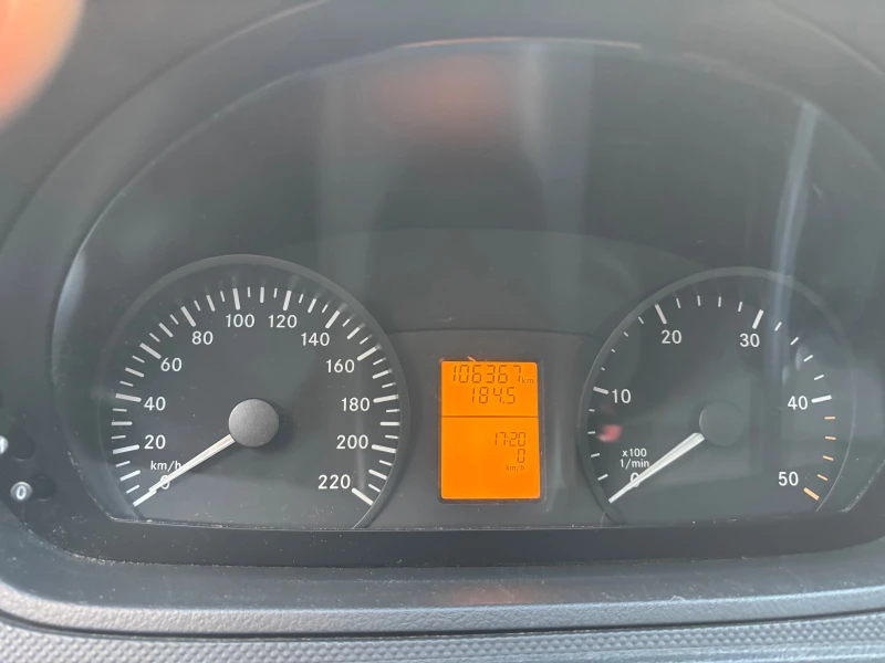 Mercedes-Benz Vito 106000km, снимка 8 - Бусове и автобуси - 52809156