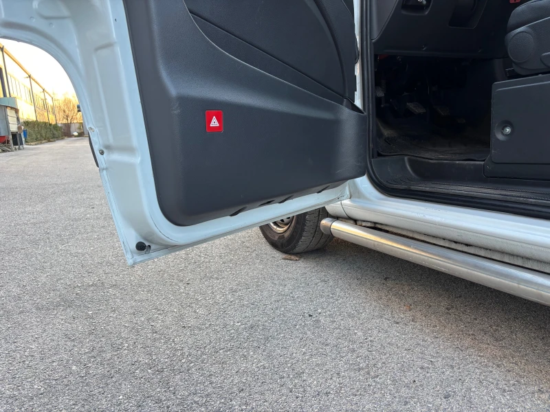 Mercedes-Benz Vito 106000km, снимка 10 - Бусове и автобуси - 52809156