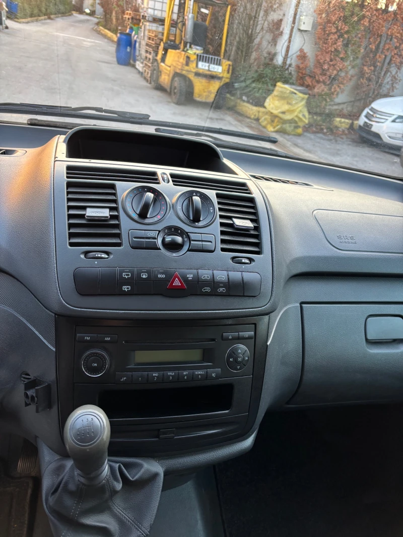 Mercedes-Benz Vito 106000km, снимка 6 - Бусове и автобуси - 52809156