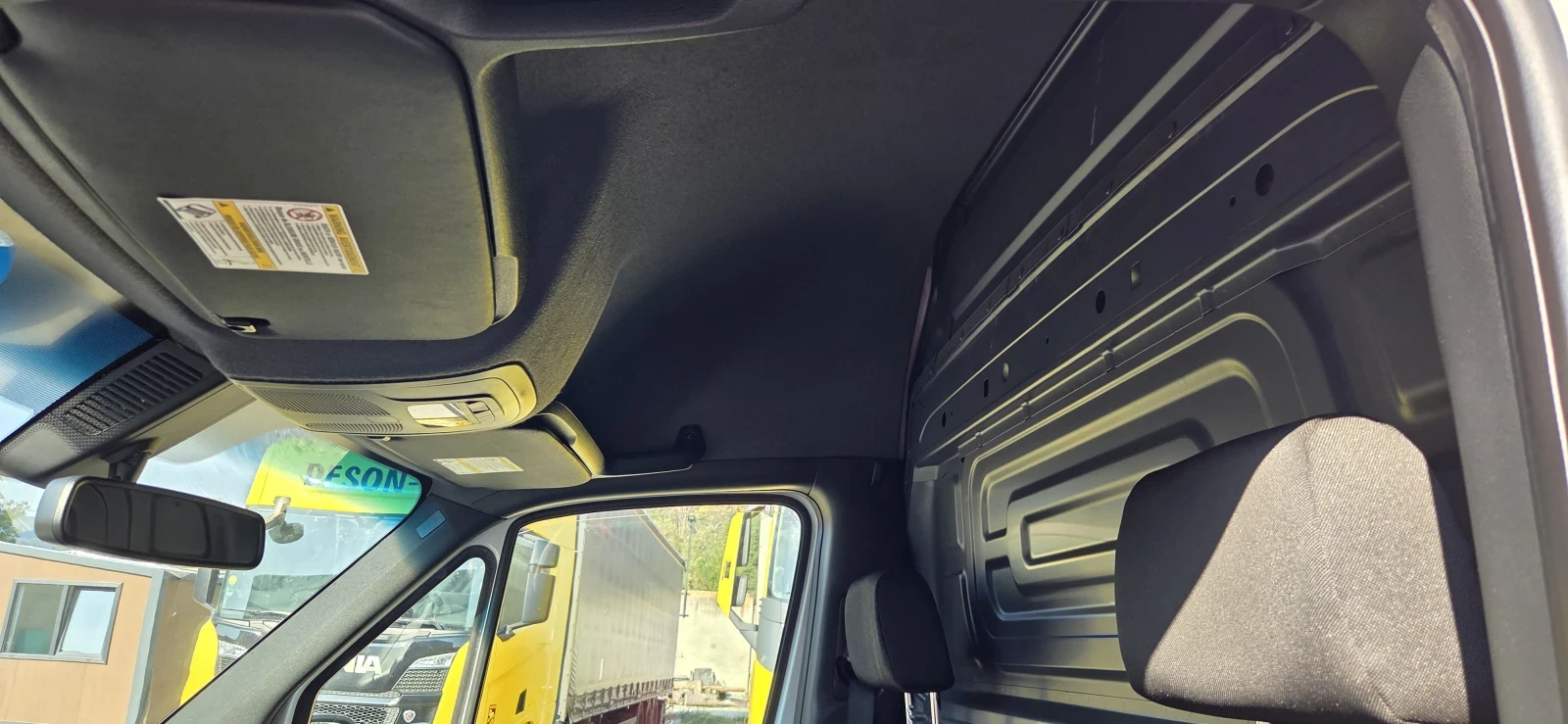 Mercedes-Benz Sprinter 2500 9G скоростна кутия, снимка 10 - Бусове и автобуси - 55966711