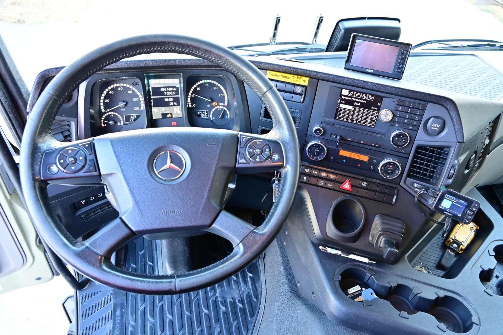 Mercedes-Benz Antos 1835, снимка 10 - Камиони - 56310847
