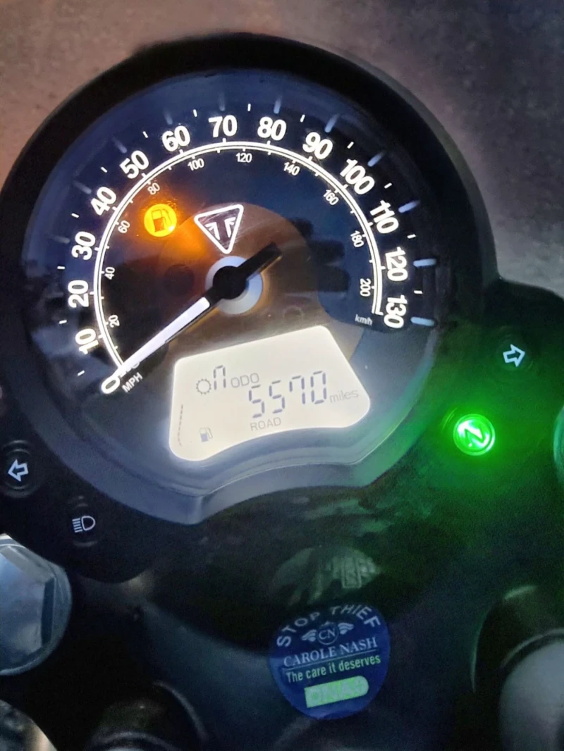 Triumph Bonneville BOBBER 1200, снимка 6 - Мотоциклети и мототехника - 52248814