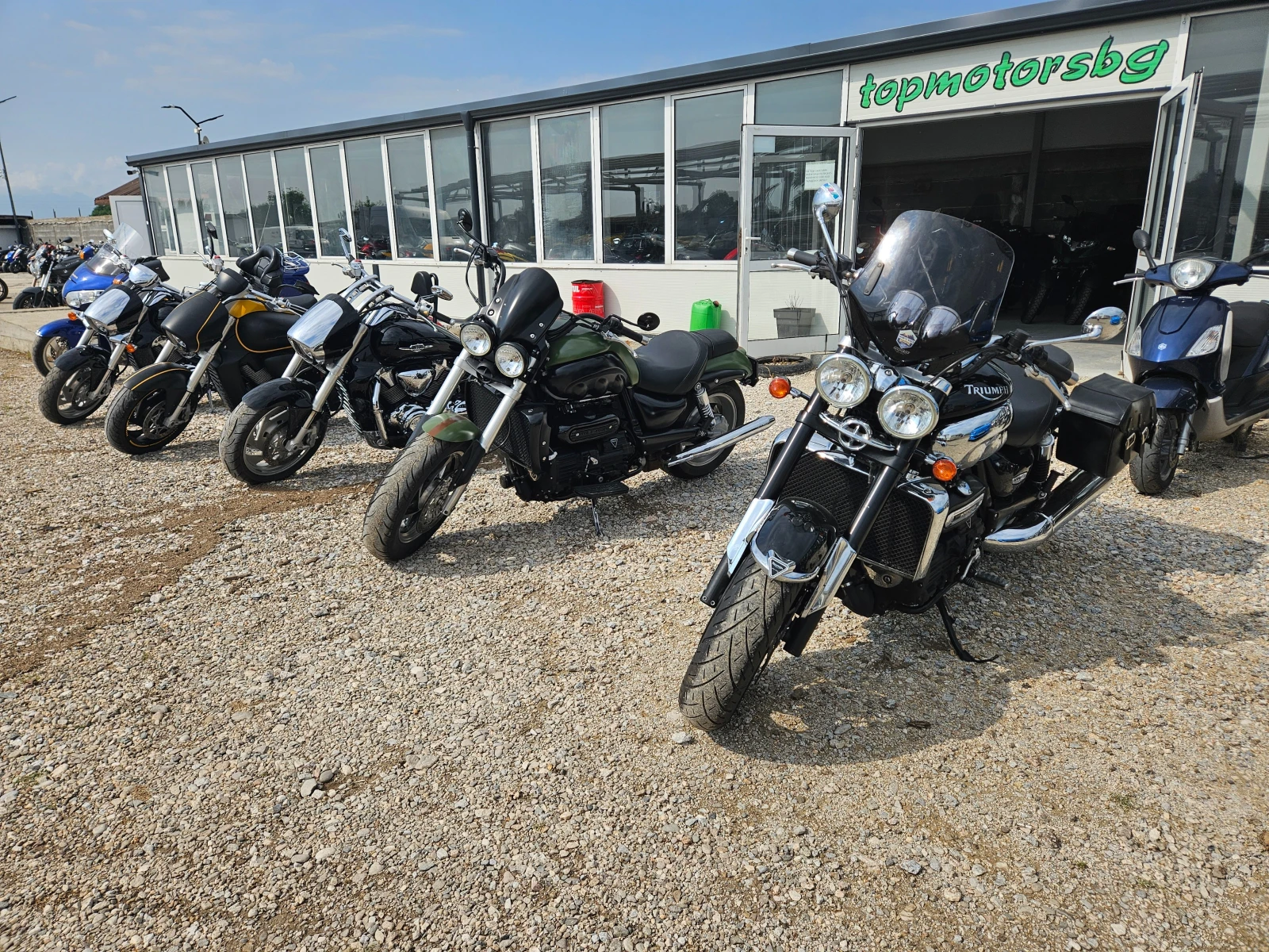 Triumph Rocket   | Mobile.bg   1