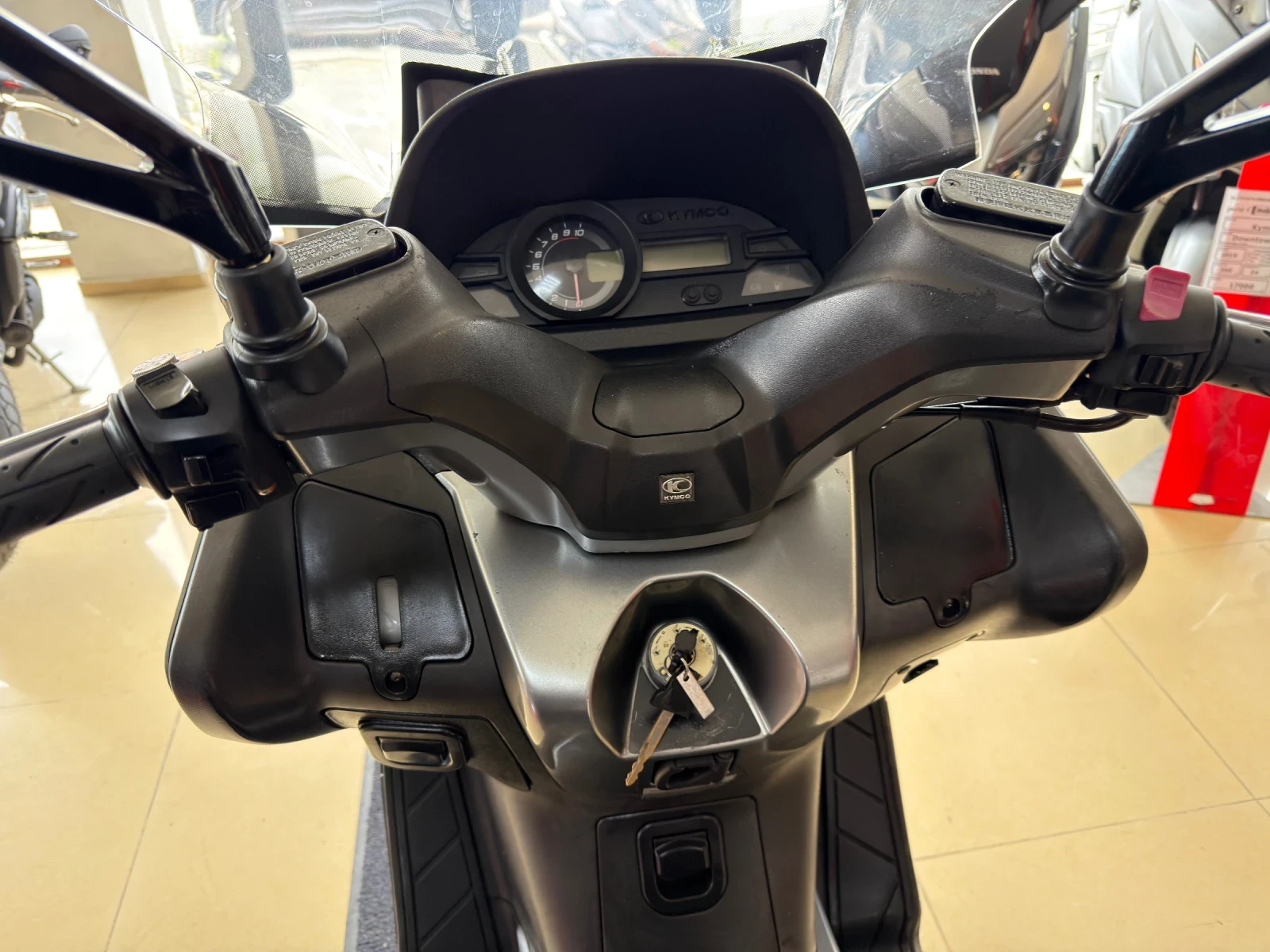 Kymco Xciting 400i, снимка 9 - Мотоциклети и мототехника - 54135748