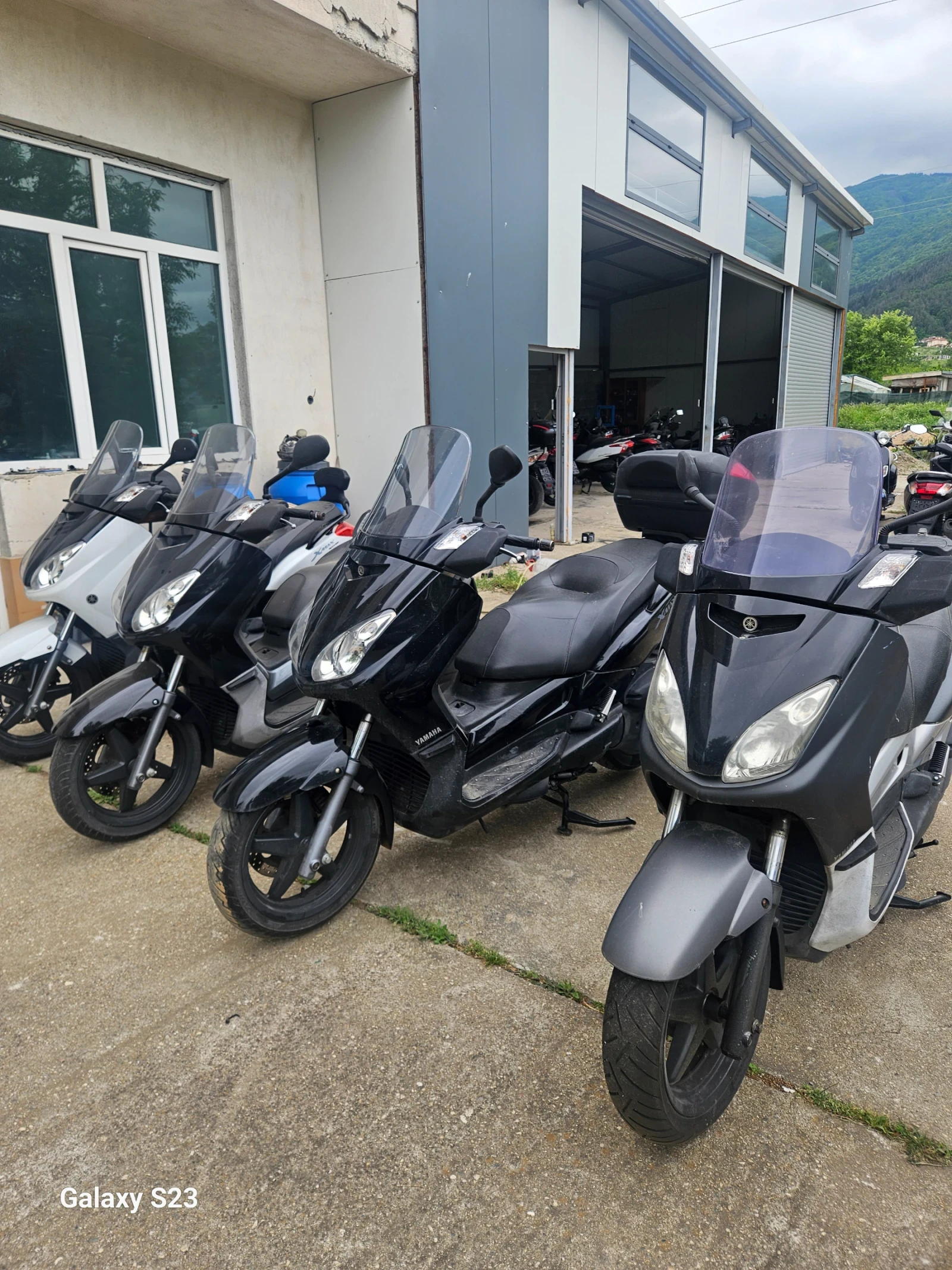 Yamaha X-max 125cc Perfektni 4btoia, снимка 6 - Мотоциклети и мототехника - 54370462