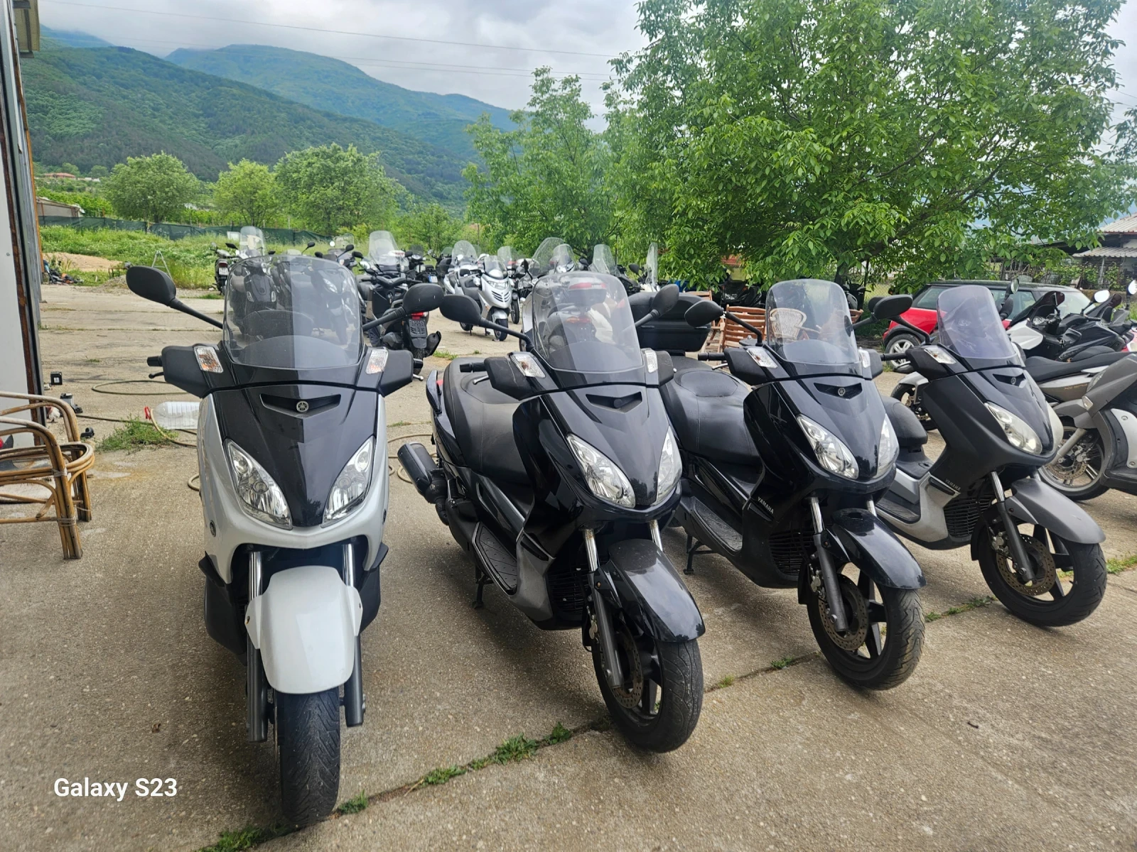 Yamaha X-max 125cc Perfektni 4btoia