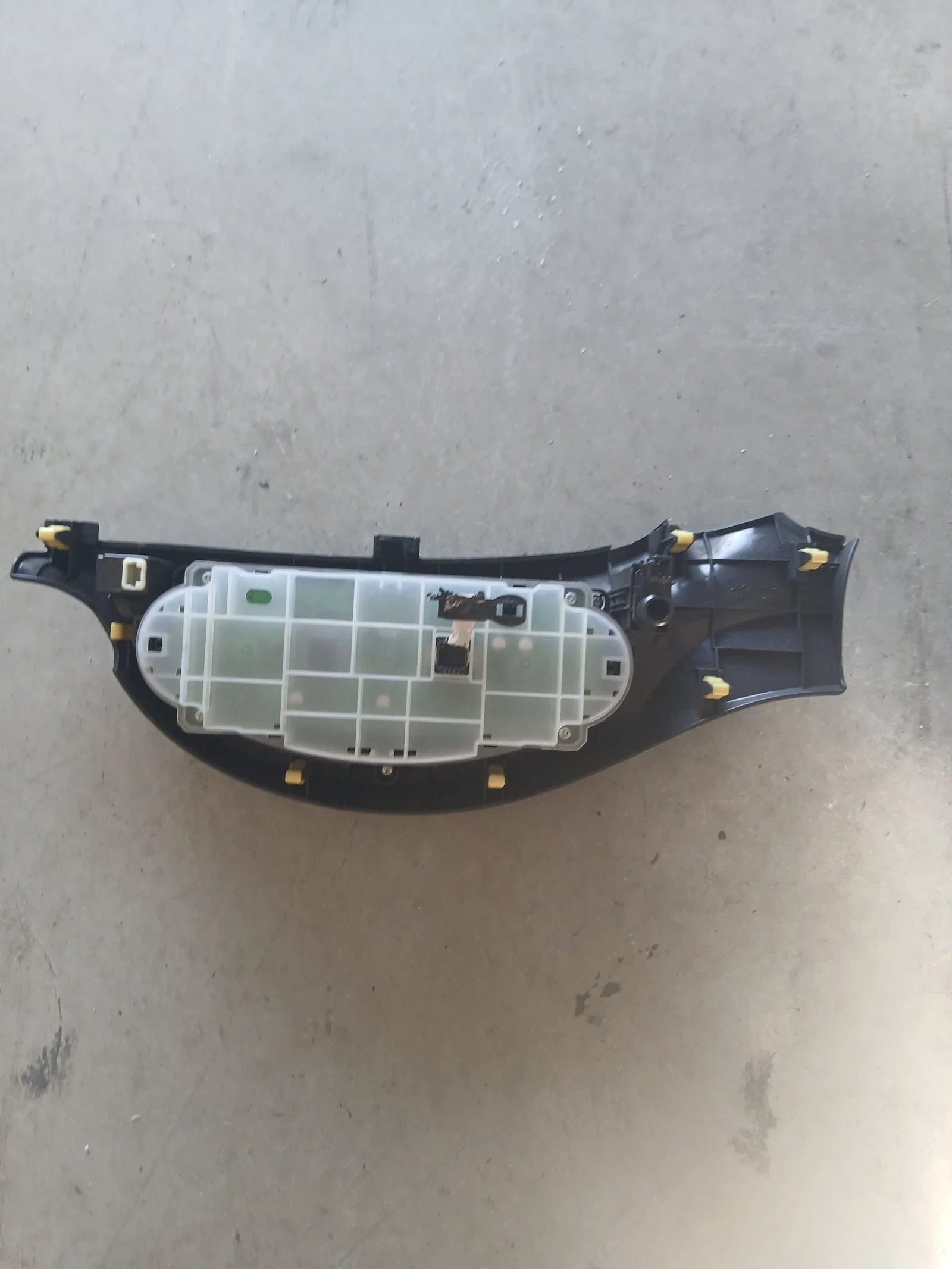 75F206 климатроник Toyota Yaris 2013г, снимка 2 - Части - 54863109