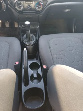 Hyundai I20, снимка 6