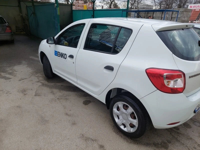 Dacia Sandero 1.5 dci, снимка 6 - Автомобили и джипове - 47301249