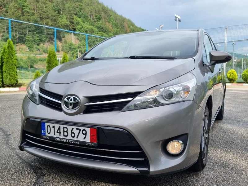 Toyota Verso 1.6 Navig/Klimatron/7mesta, снимка 1 - Автомобили и джипове - 46059230