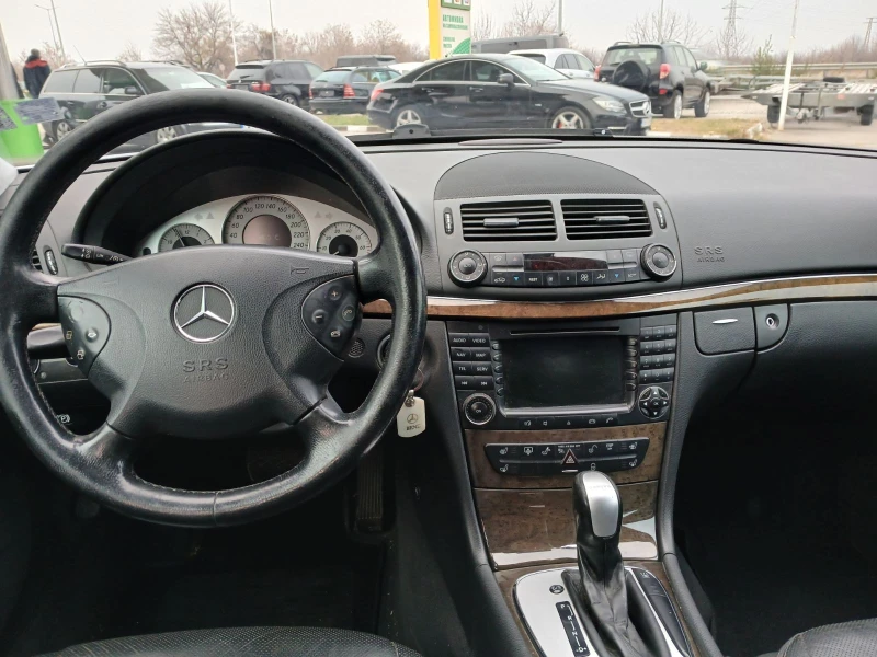 Mercedes-Benz E 320 3200, снимка 5 - Автомобили и джипове - 48189113