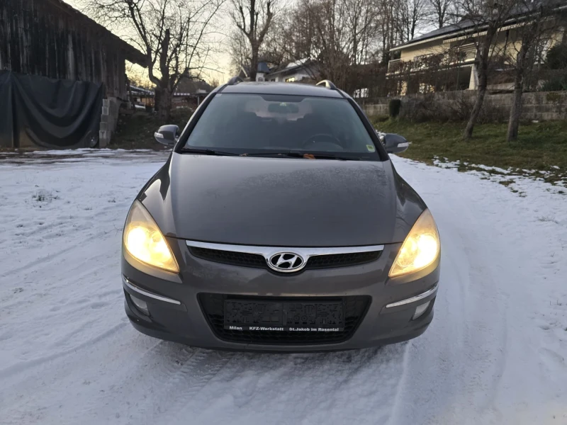 Hyundai I30 1.6Бензин, снимка 2 - Автомобили и джипове - 48558268