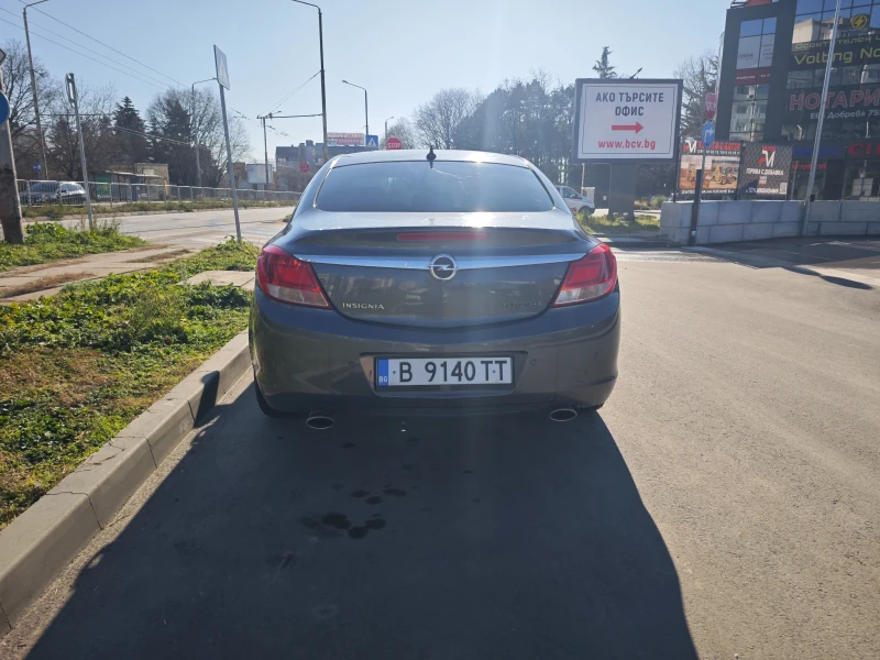 Opel Insignia 2.0T Автомат LPG 4x4, снимка 2 - Автомобили и джипове - 48788265