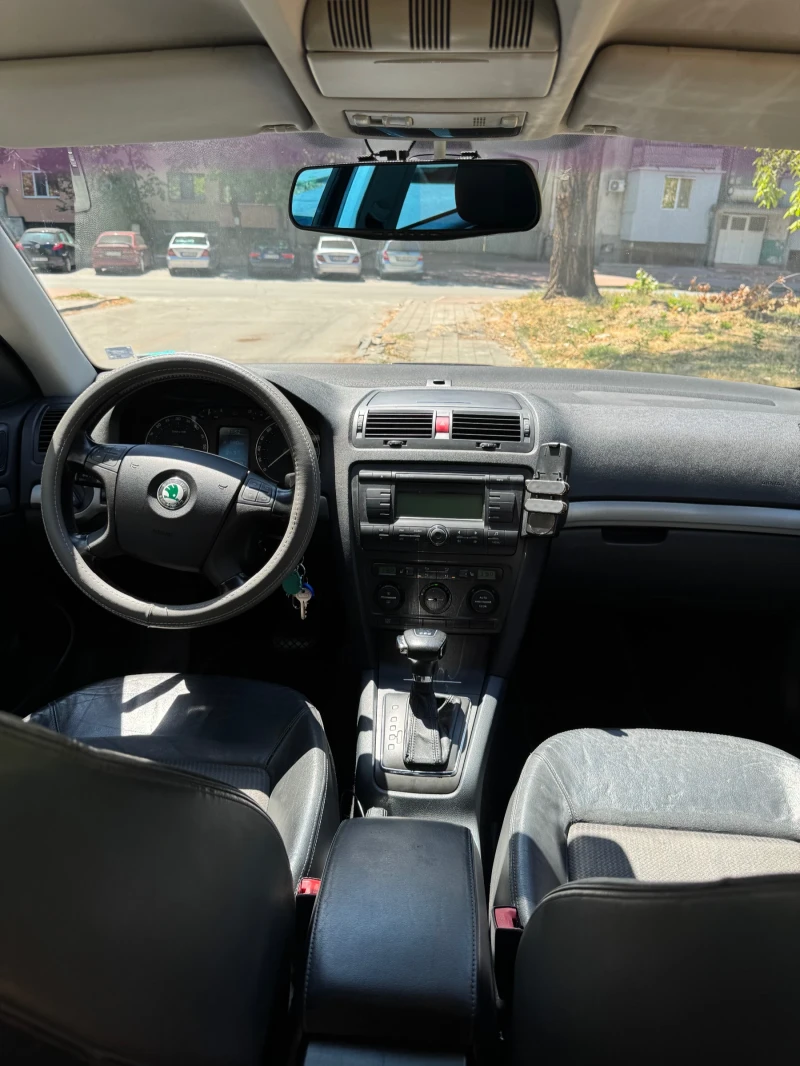 Skoda Octavia, снимка 6 - Автомобили и джипове - 52806479