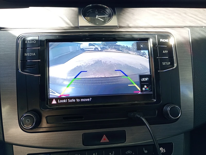 VW Passat НАПЪЛНО ОБСЛУЖЕНА , снимка 10 - Автомобили и джипове - 52055313