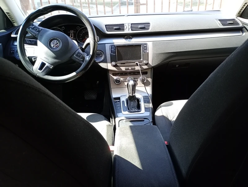 VW Passat НАПЪЛНО ОБСЛУЖЕНА , снимка 9 - Автомобили и джипове - 52055313