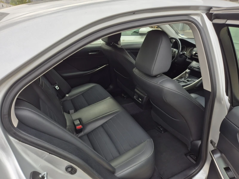 Lexus IS 250, снимка 6 - Автомобили и джипове - 52197220