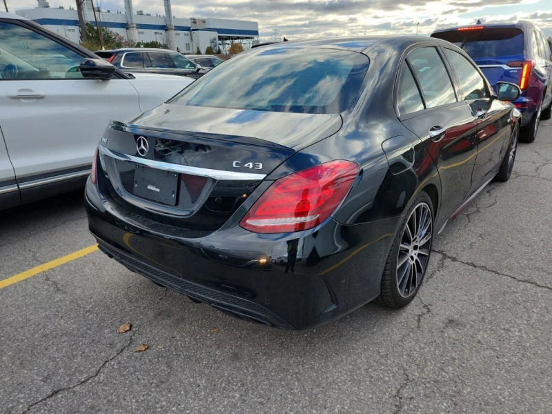 Mercedes-Benz C 43 AMG * АВТО КРЕДИТ* ЦЕНА ДО БГ * СЕРВИЗНА ИСТОРИЯ * , снимка 4 - Автомобили и джипове - 52503774