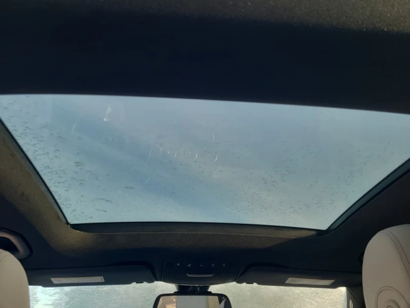 Mercedes-Benz C 300 * CARFAX * ФИНАНСИРАНЕ , снимка 12 - Автомобили и джипове - 52744918