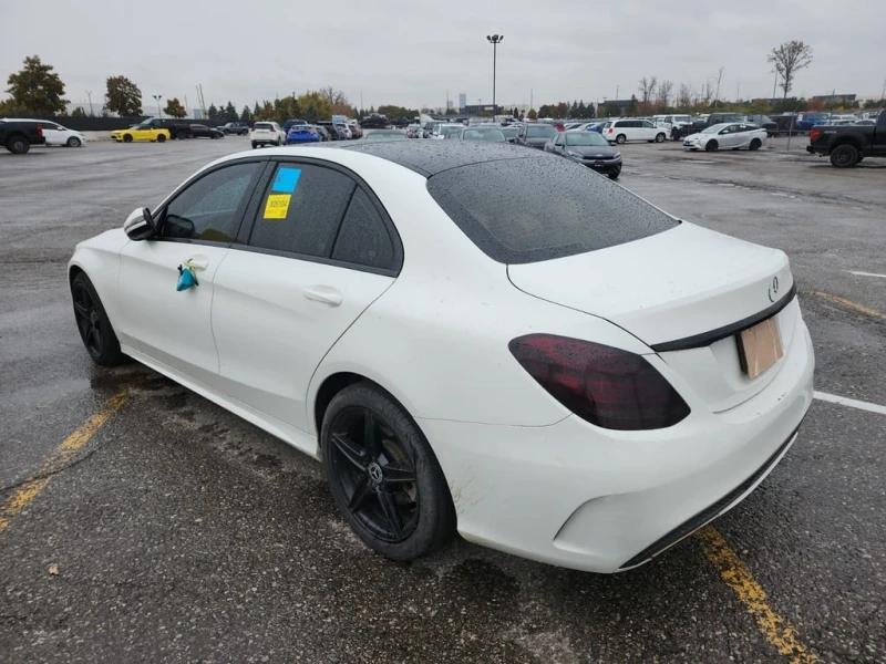 Mercedes-Benz C 300 * CARFAX * ФИНАНСИРАНЕ , снимка 4 - Автомобили и джипове - 52744918