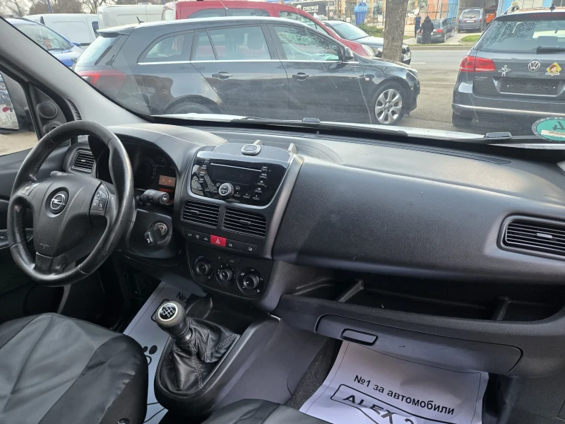 Opel Combo, снимка 7 - Автомобили и джипове - 52887733