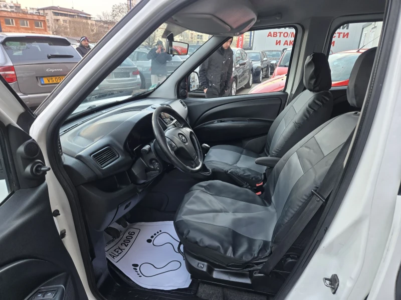 Opel Combo, снимка 5 - Автомобили и джипове - 52887733