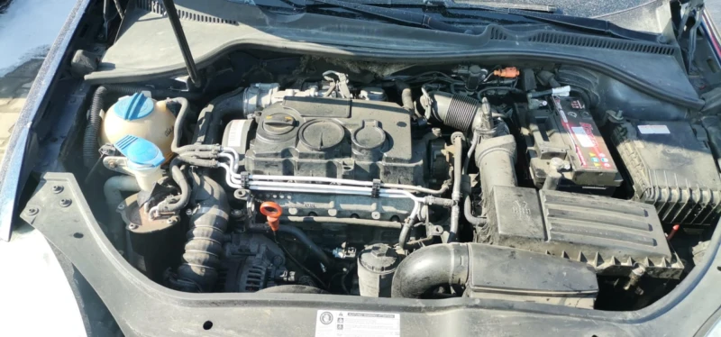 VW Golf 1.9 - 200 лв. - 78216999 | Car24.bg