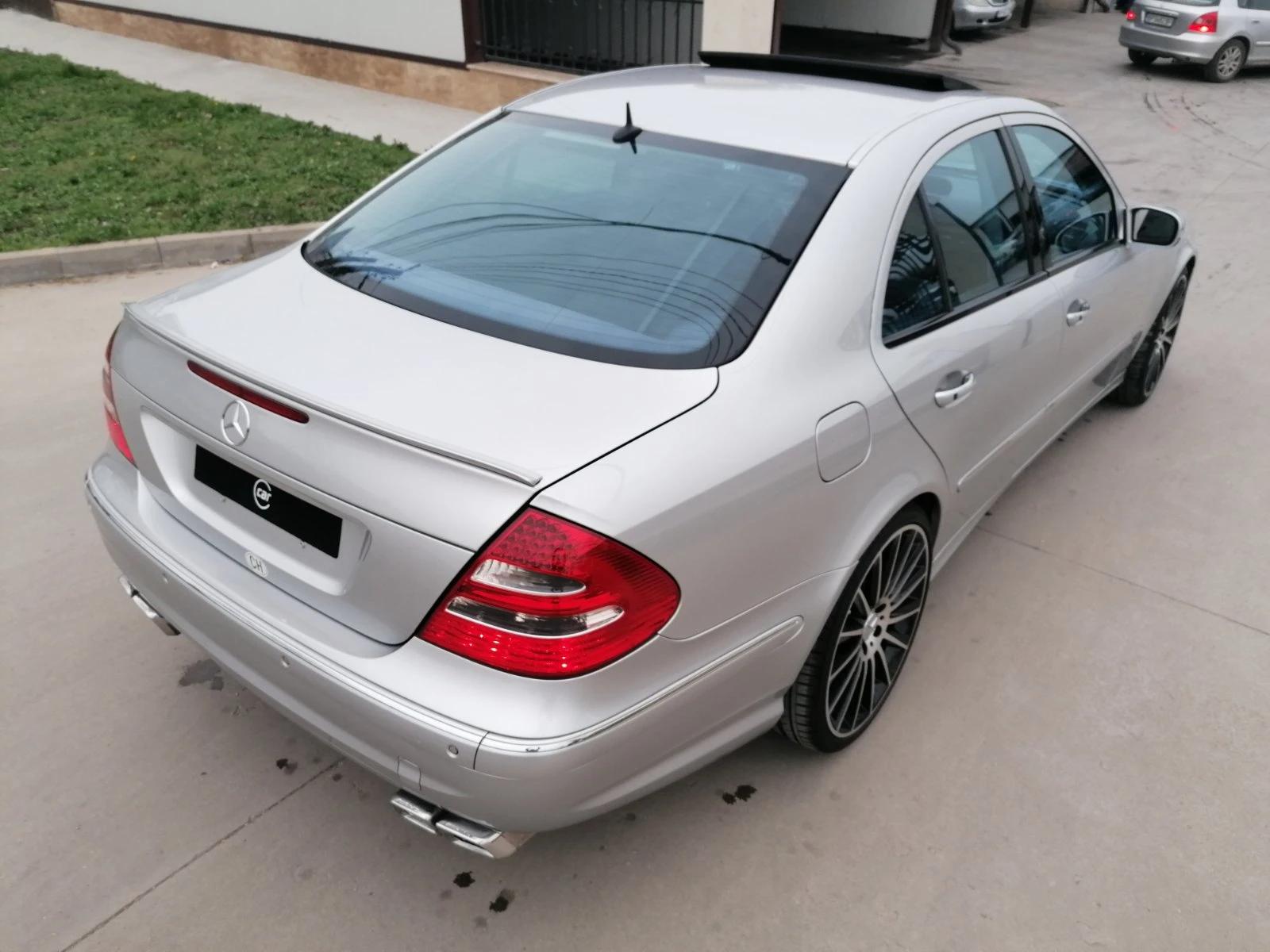 Mercedes-Benz E 320 CDI AMG Avantgarde Швейцария - изображение 3