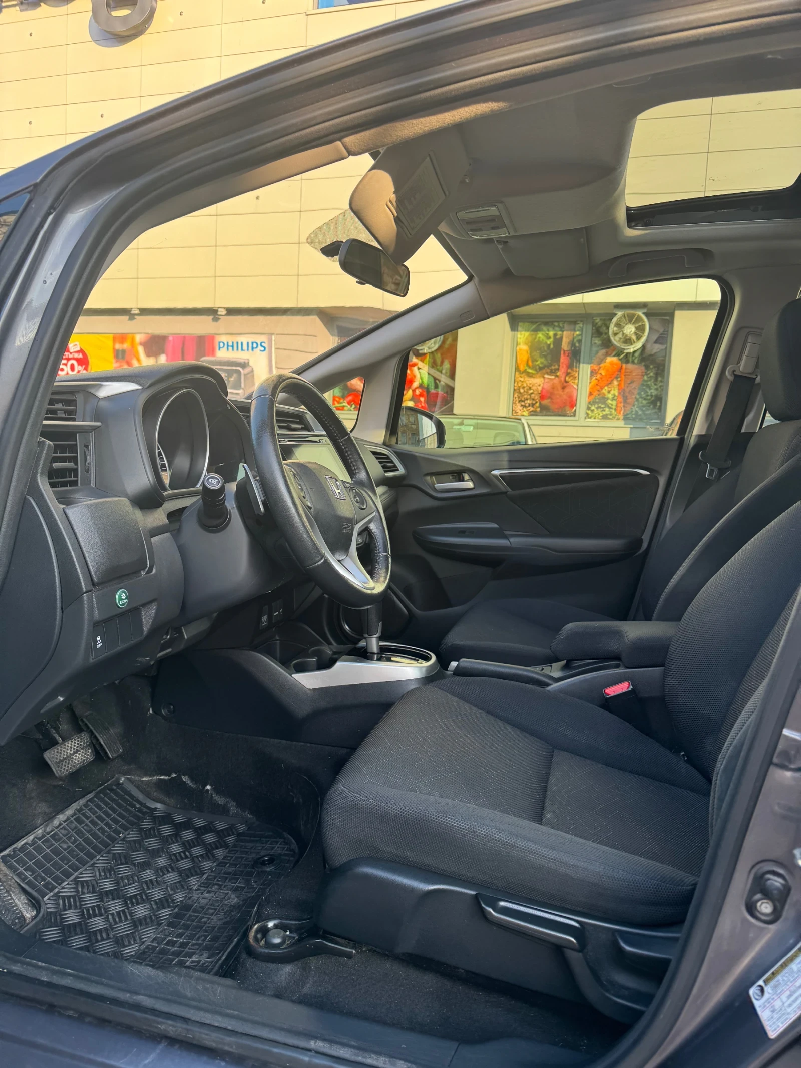 Honda Jazz  - изображение 8