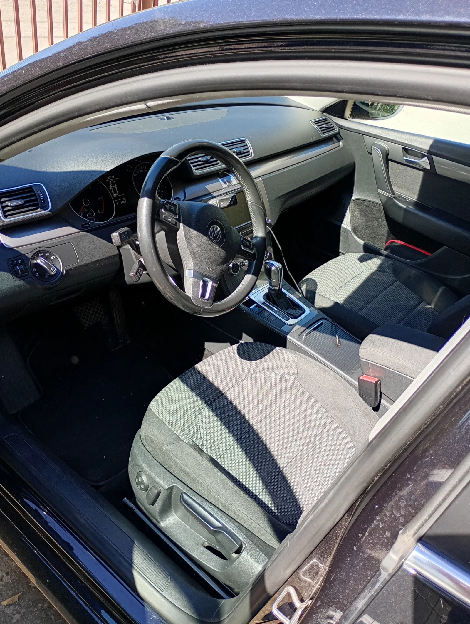 VW Passat | Mobile.bg   11