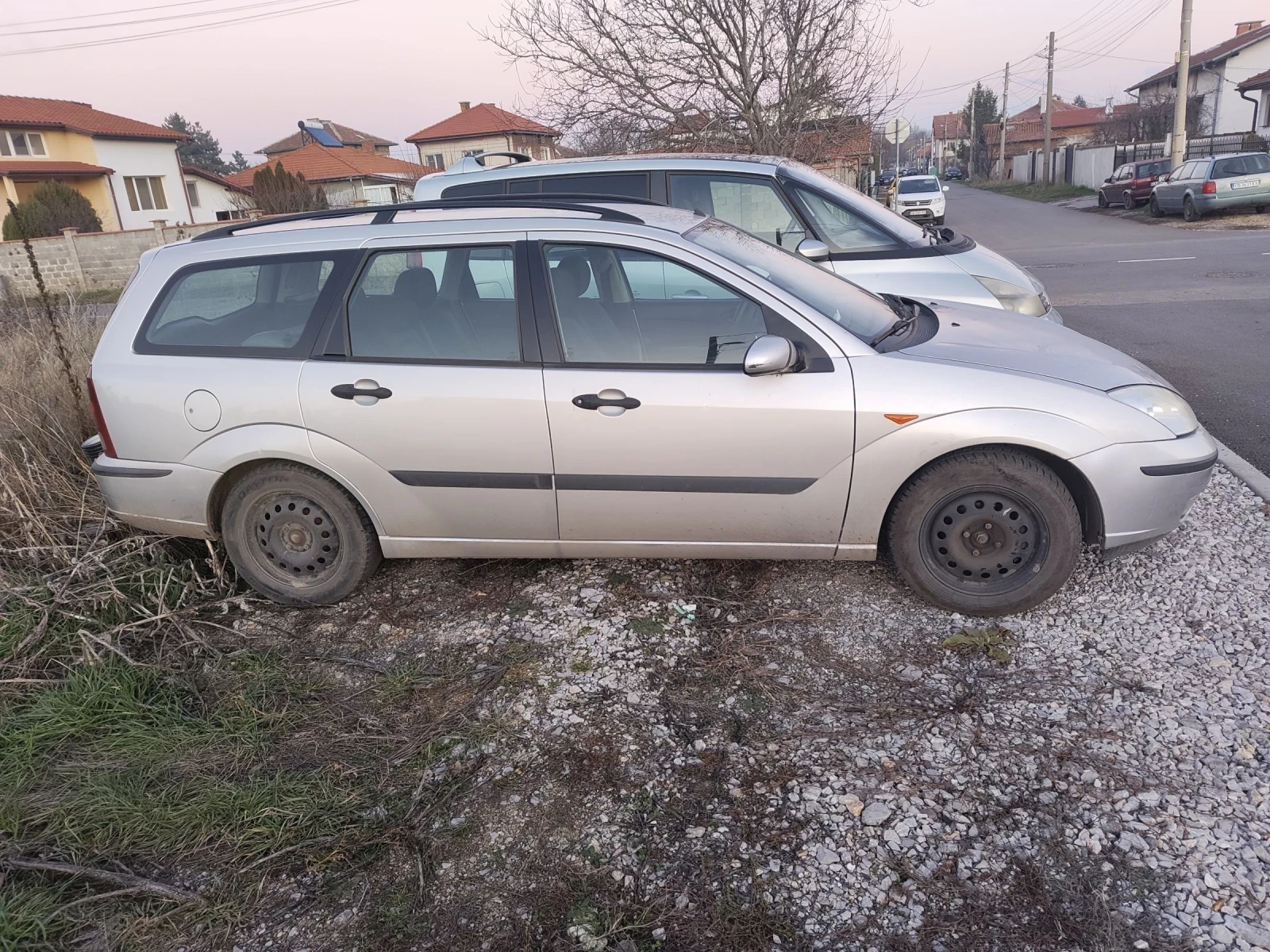 Ford Focus 1.8 - изображение 4