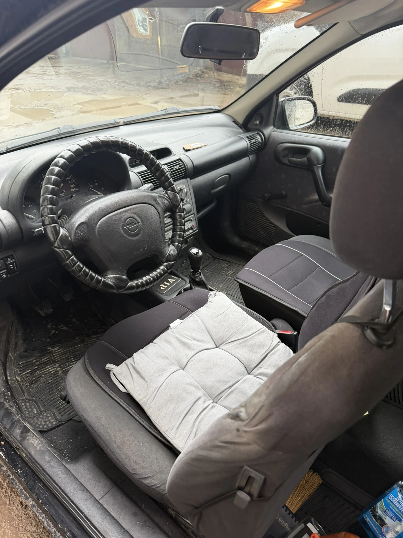 Opel Corsa 1.1 - изображение 8