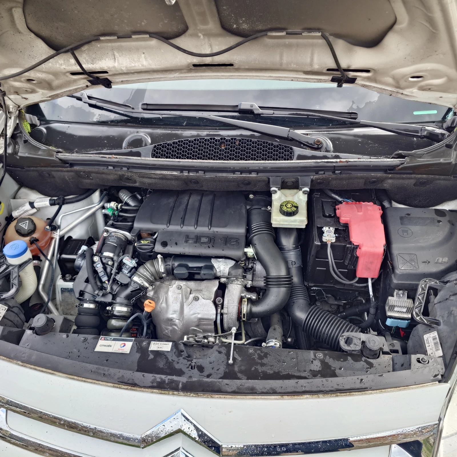 Citroen Berlingo 1.6HDI 90, снимка 12 - Автомобили и джипове - 53724773