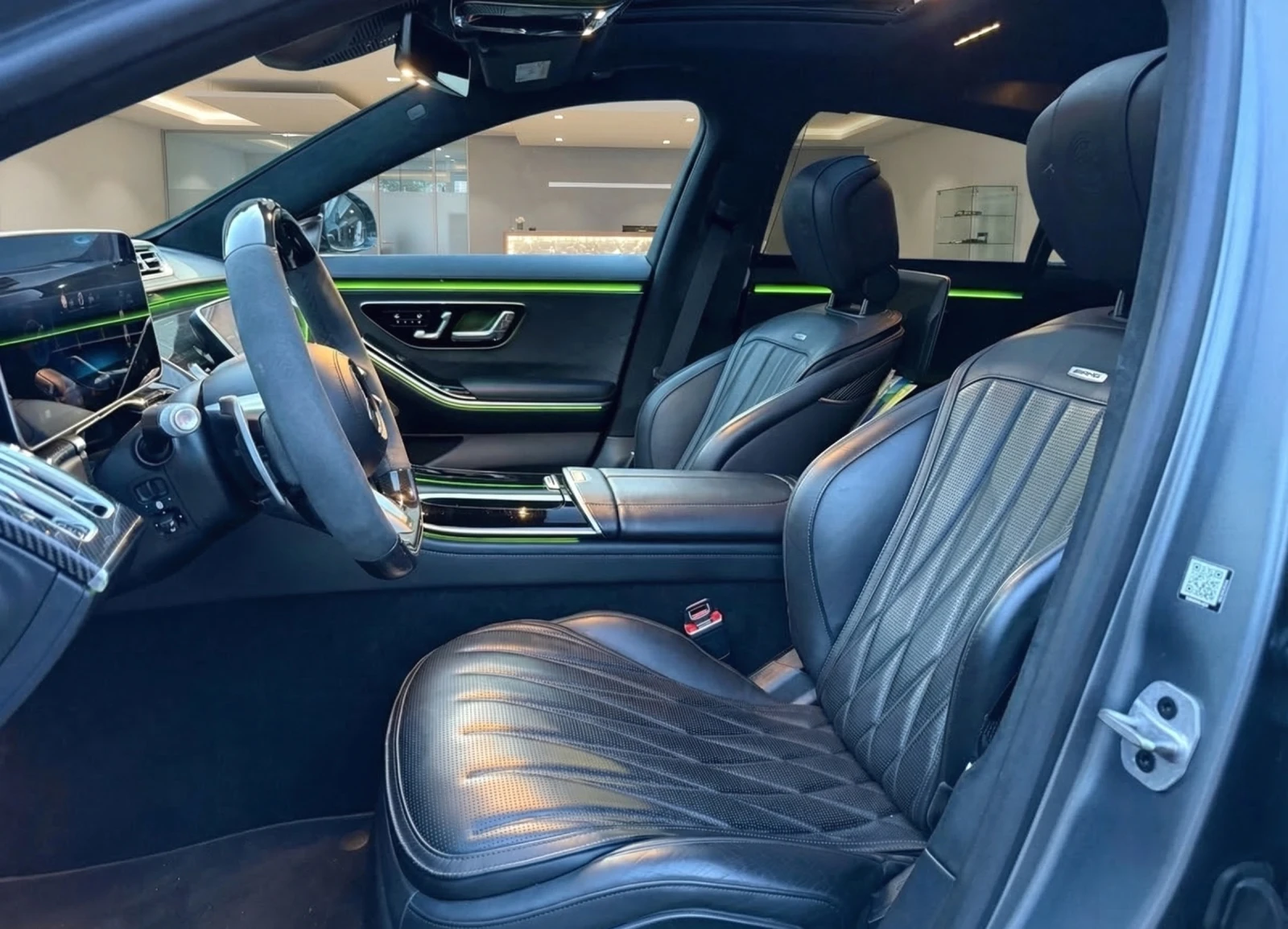 Mercedes-Benz S 63 AMG E-PERFORMANCE V8 Plug-in Hybrid 4MATIC+ , снимка 8 - Автомобили и джипове - 53894644