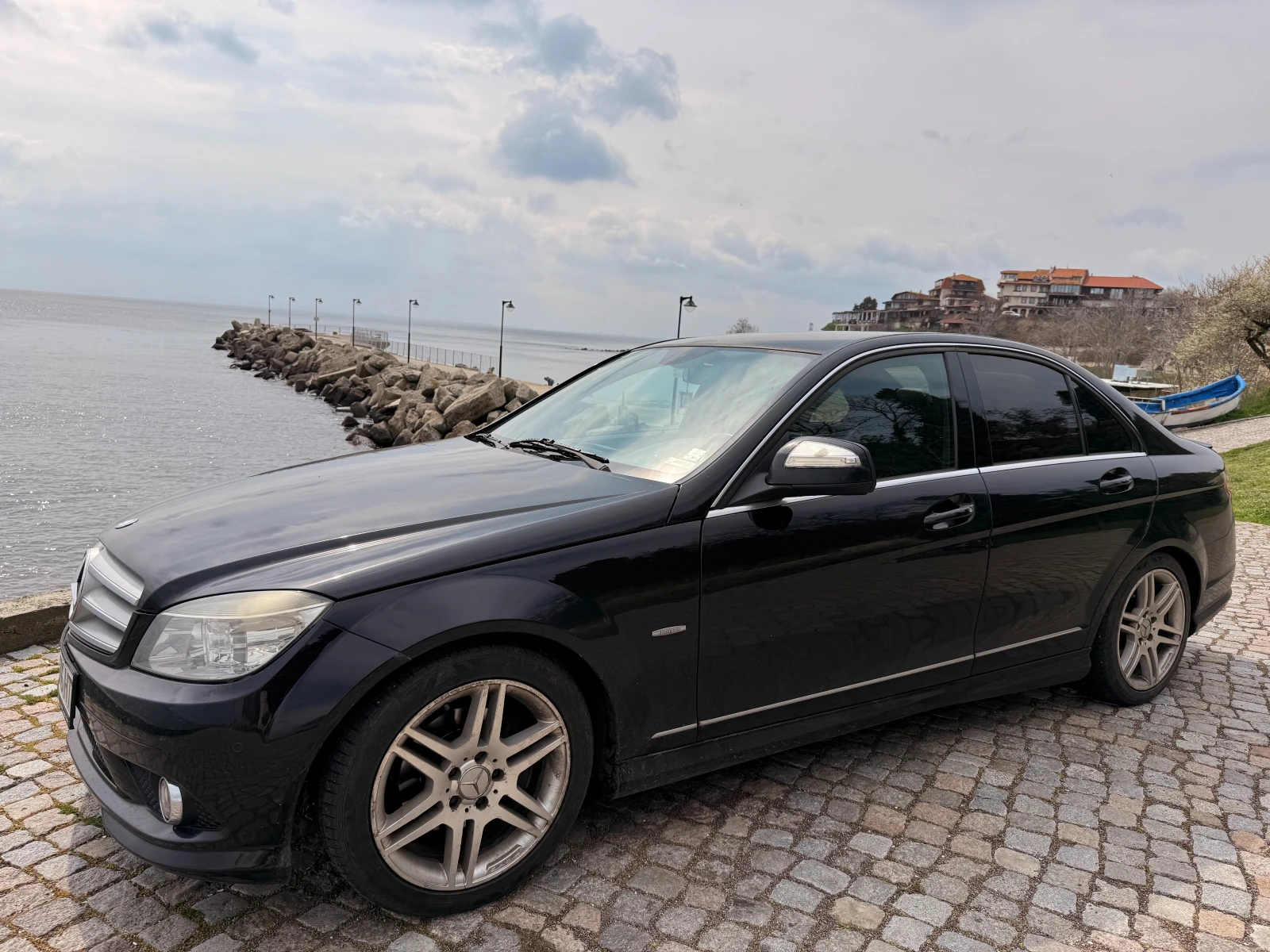 Mercedes-Benz C 200, снимка 4 - Автомобили и джипове - 54031625