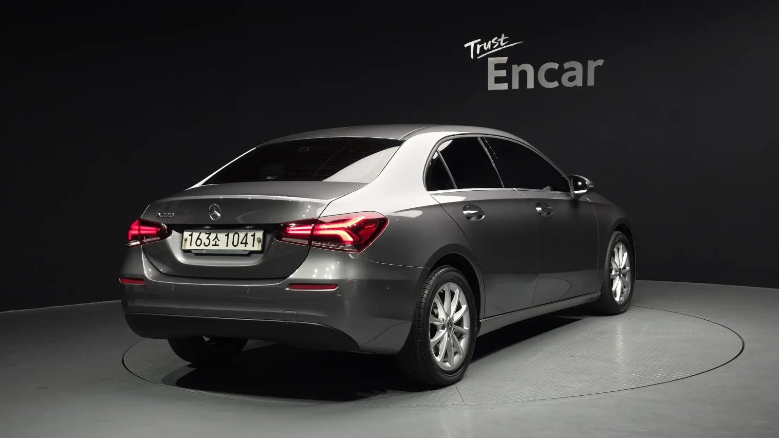 Mercedes-Benz A 220 2.0 W177 Sedan , снимка 3 - Автомобили и джипове - 54924716