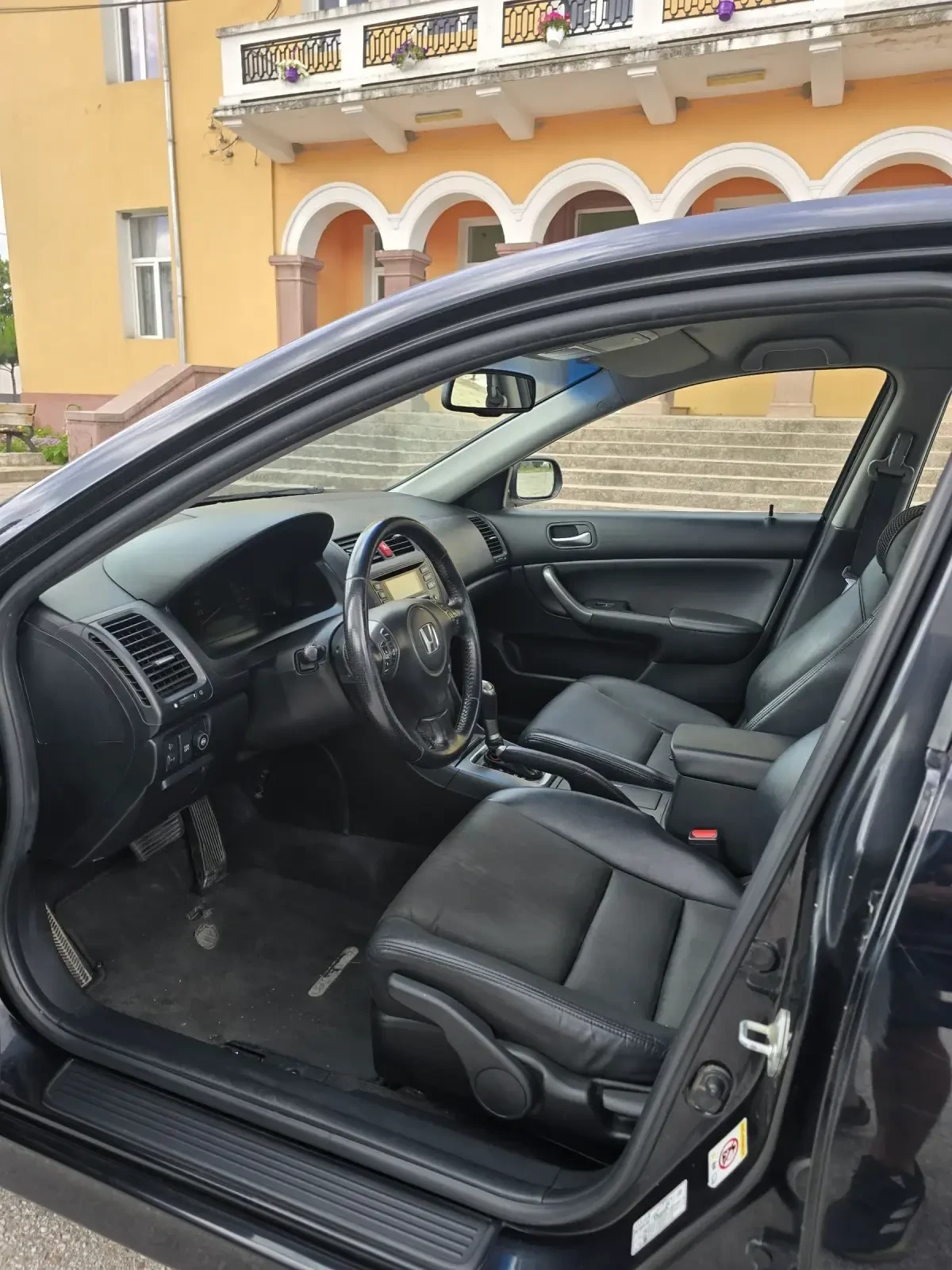 Honda Accord 2.0, снимка 10 - Автомобили и джипове - 55213977